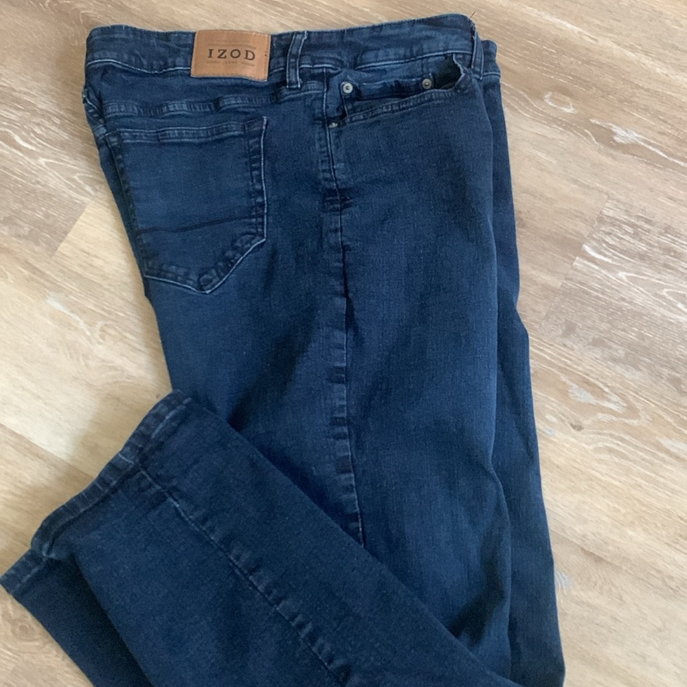 IZOD STRAIGHT FIT JEANS - Picture 4 of 7